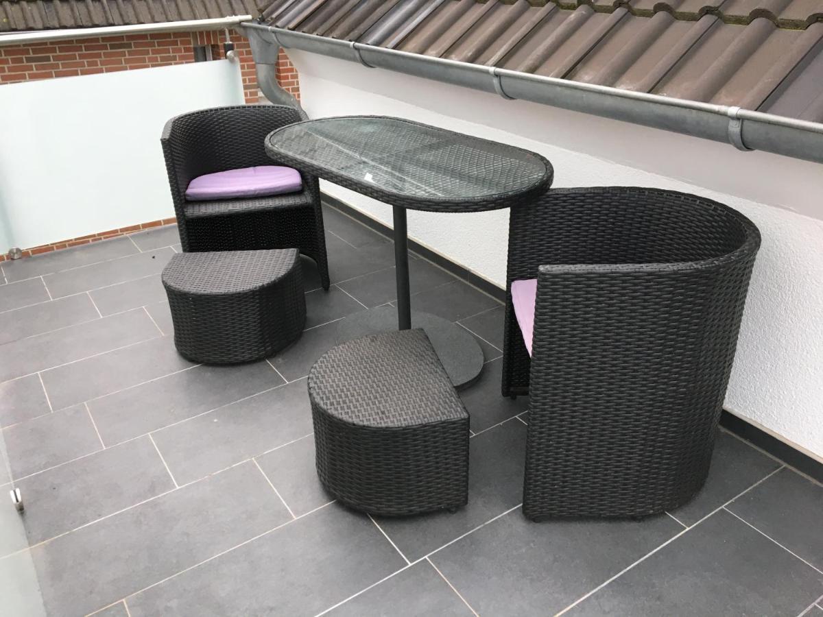 Ferienwohnung „Im Kleinen Loeoek“ - Dg - 2 Zimmer - Balkon - Boxspringbett - 2 Tv Rinteln Kültér fotó