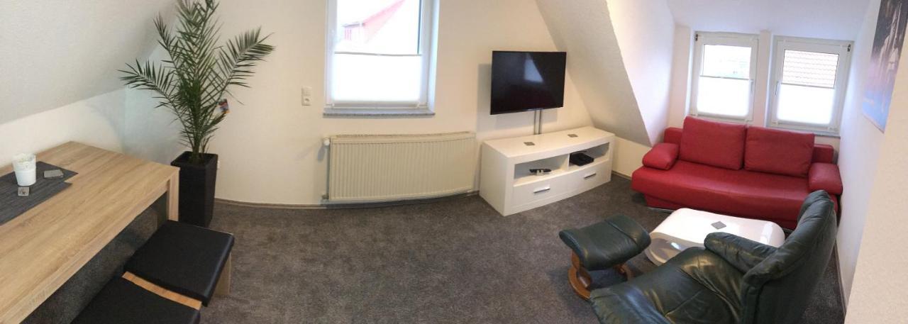 Ferienwohnung „Im Kleinen Loeoek“ - Dg - 2 Zimmer - Balkon - Boxspringbett - 2 Tv Rinteln Kültér fotó