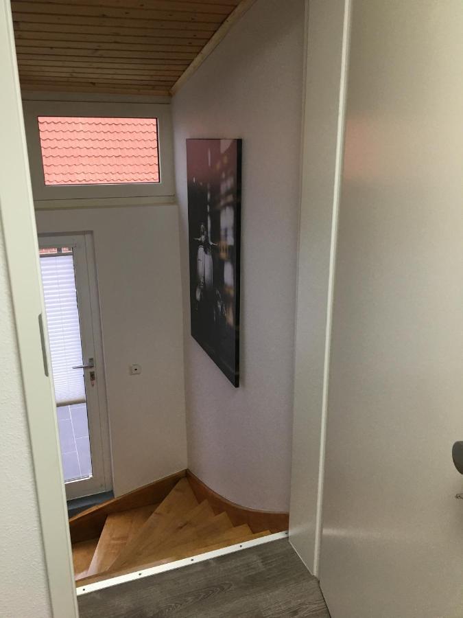 Ferienwohnung „Im Kleinen Loeoek“ - Dg - 2 Zimmer - Balkon - Boxspringbett - 2 Tv Rinteln Kültér fotó