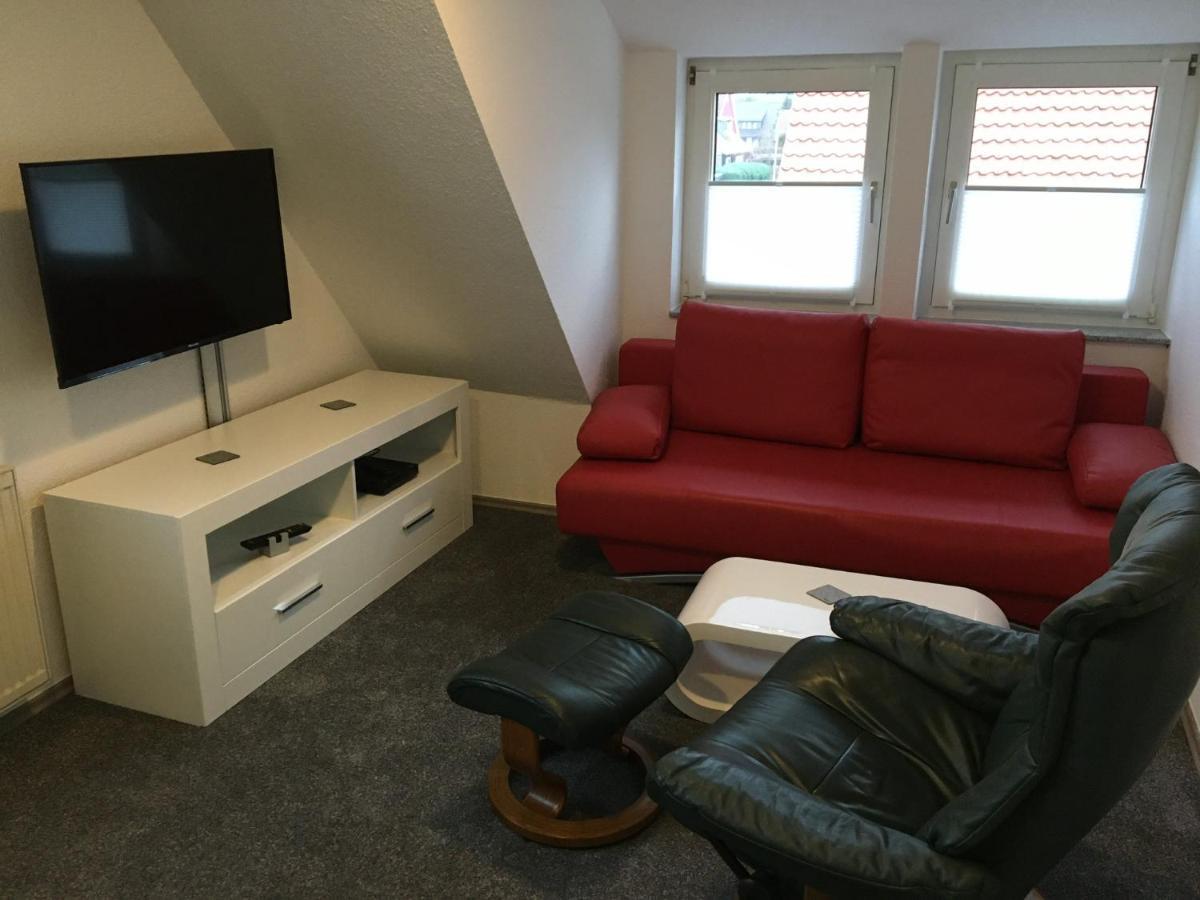 Ferienwohnung „Im Kleinen Loeoek“ - Dg - 2 Zimmer - Balkon - Boxspringbett - 2 Tv Rinteln Kültér fotó