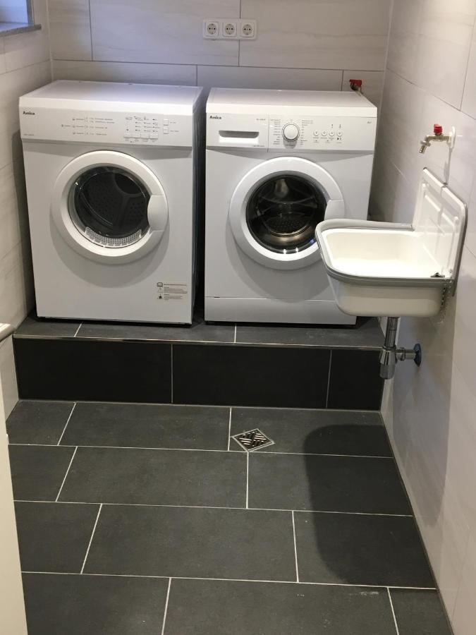 Ferienwohnung „Im Kleinen Loeoek“ - Dg - 2 Zimmer - Balkon - Boxspringbett - 2 Tv Rinteln Kültér fotó